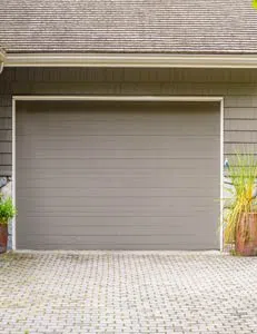 State Garage Door Service Louisville, KY 502-286-3046 - gar-overhead-01